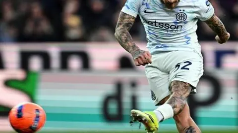 法国队闪耀星光，克罗地亚门神警告不容松懈